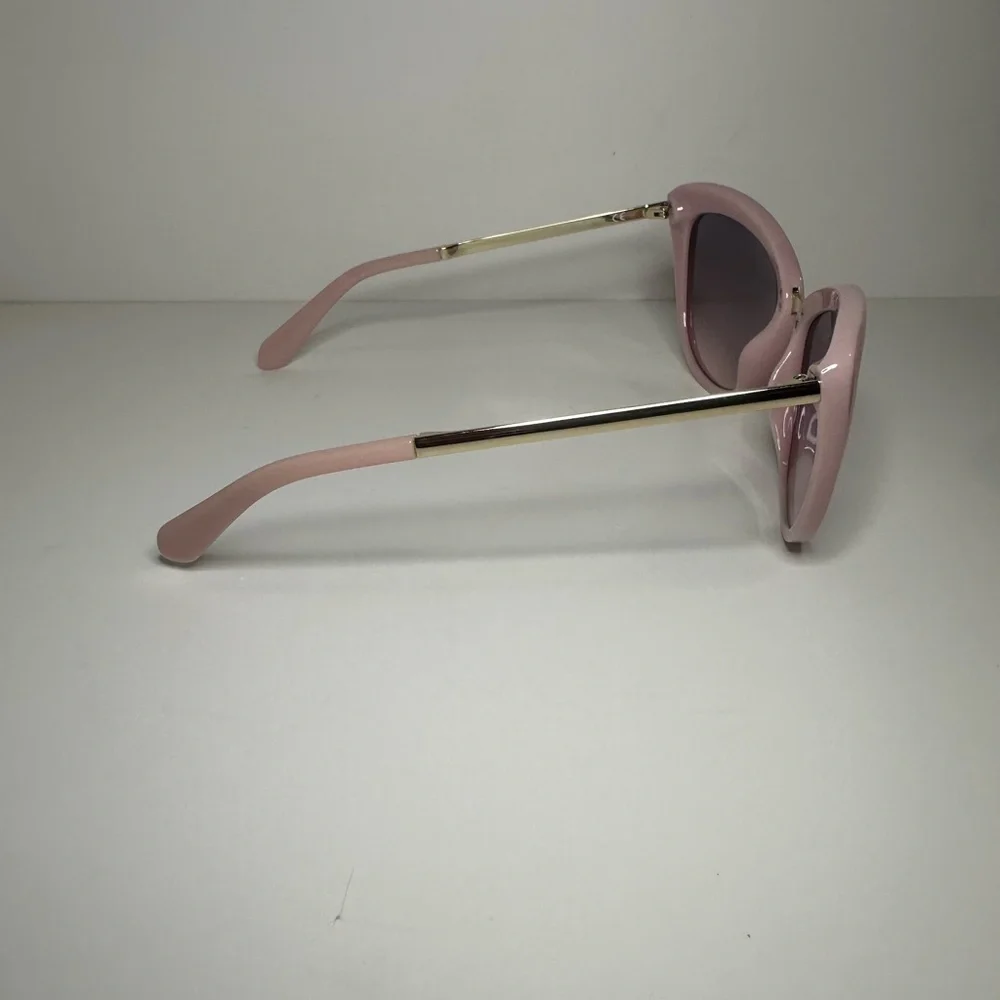 Kate Spade NWOT Cissy Light Pink Cat Eye Frame Sunglasses w/Gradient Lenses